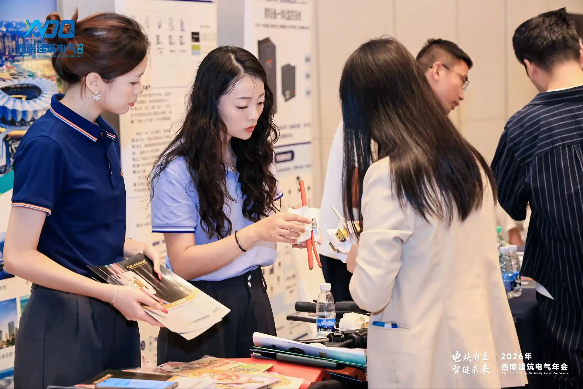 OUKAMU Showcases Patented Cable Branch Connector Solutions at SW China Building Electrical Annual Conference 2026